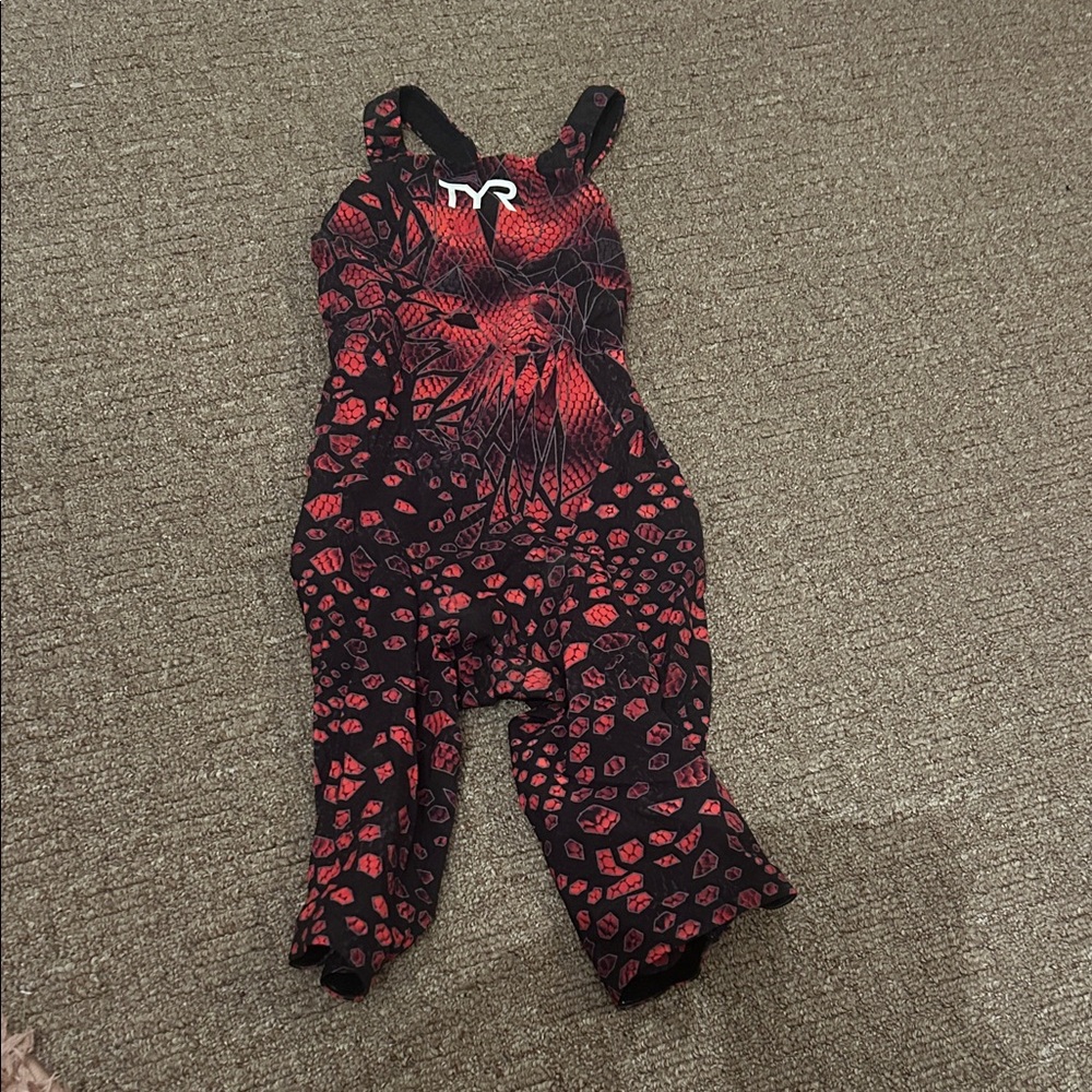 TYR Black Tech suit with Red Abstract Pattern